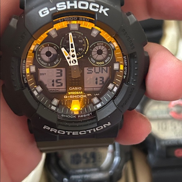 Casio G-Shock military Green and Black Watch - Picture 3 of 6